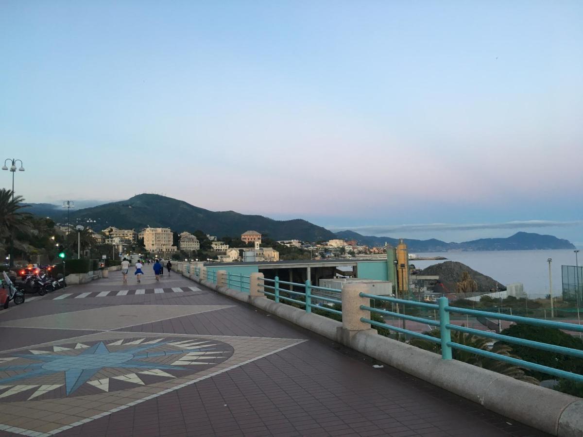 Casa Delle Sirene 5 Minuti Mare Boccadasse Appartement